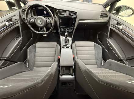 Volkswagen - Golf R 2.0 TSI (300 Hp) 4MOTION DSG