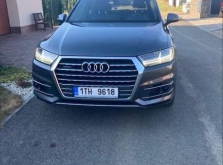 Audi - Q7