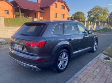 Audi - Q7