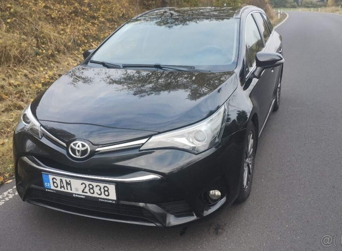 Toyota - Avensis