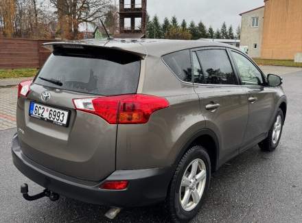 Toyota - RAV 4