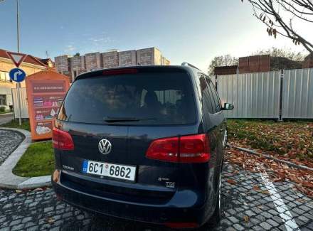 Volkswagen - Touran