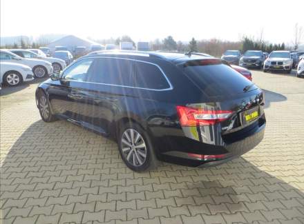 Škoda - Superb