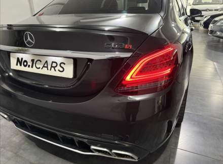 Mercedes-Benz - C-class