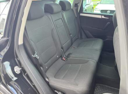 Volkswagen - Touareg