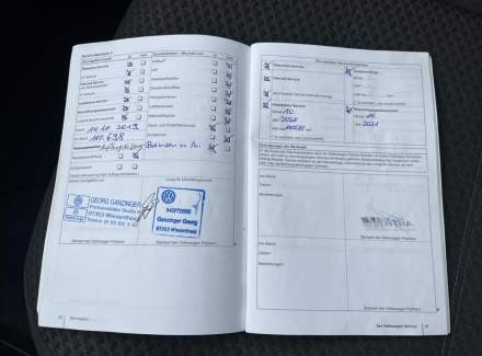 Volkswagen - Touareg