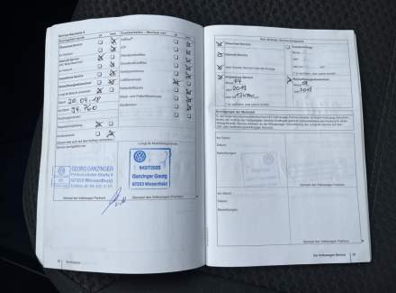 Volkswagen - Touareg