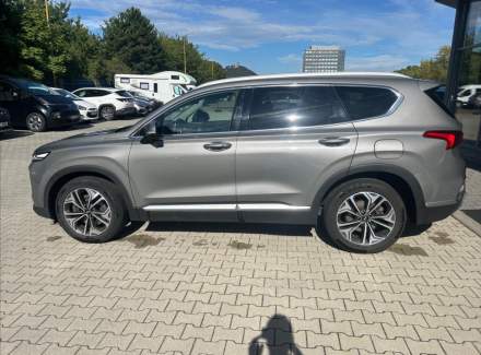 Hyundai - Santa FE