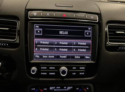 Volkswagen - Touareg