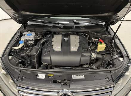 Volkswagen - Touareg