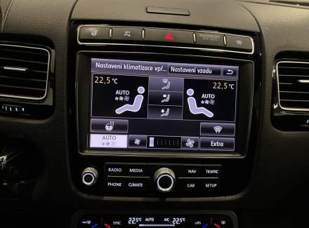 Volkswagen - Touareg