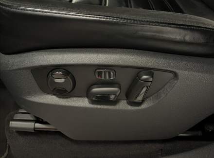 Volkswagen - Touareg