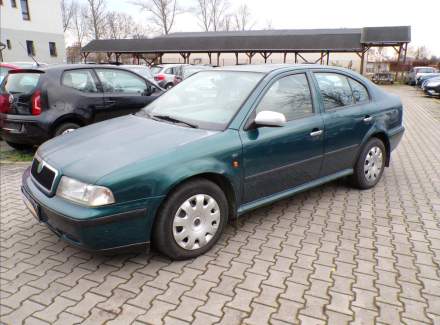 Škoda - Octavia