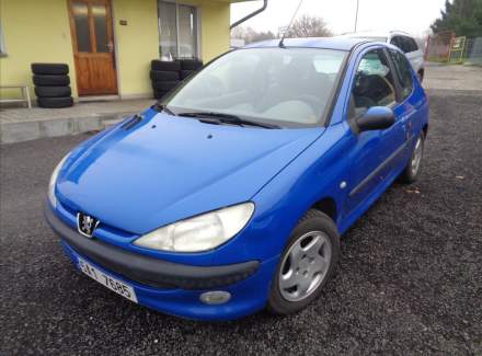 Peugeot - 206