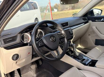 Škoda - Superb