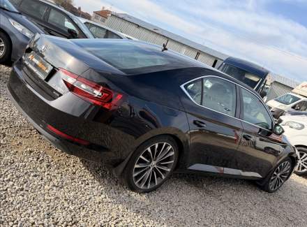 Škoda - Superb
