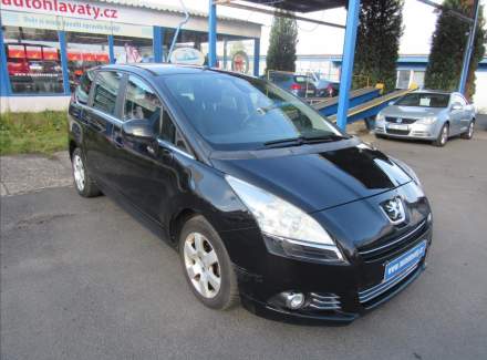 Peugeot - 5008