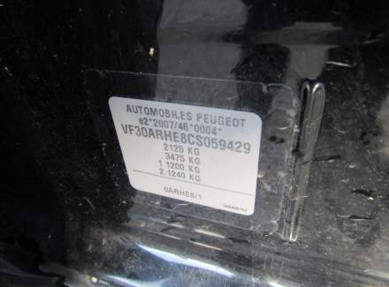 Peugeot - 5008