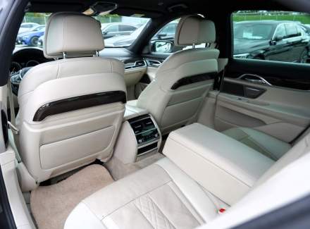 BMW - 7er