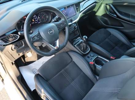 Opel - Astra
