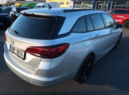 Opel - Astra
