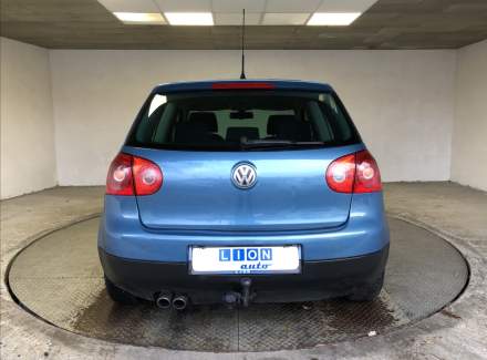 Volkswagen - Golf