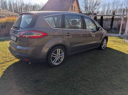Ford - S-MAX