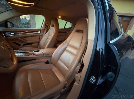 Porsche - Panamera