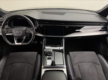 Audi - Q7