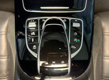 Mercedes-Benz - E-class