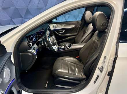 Mercedes-Benz - E-class