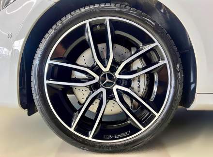 Mercedes-Benz - E-class