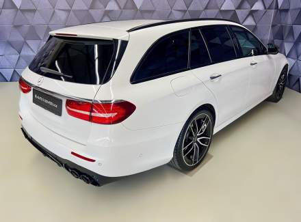 Mercedes-Benz - E-class