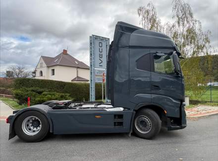 Iveco - S-WAY