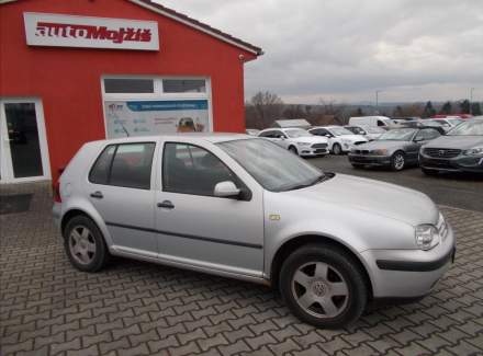Volkswagen - Golf