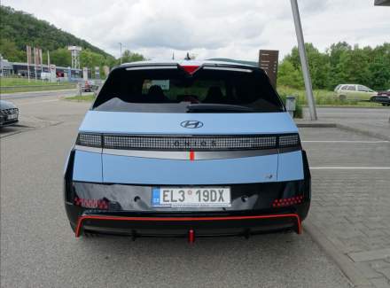 Hyundai - IONIQ 5