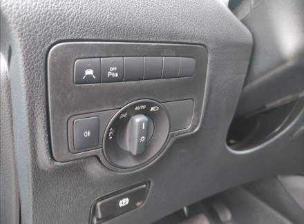 Mercedes-Benz - Vito