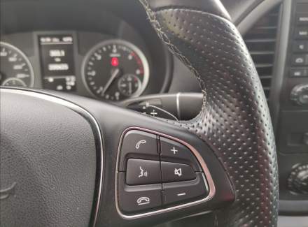 Mercedes-Benz - Vito
