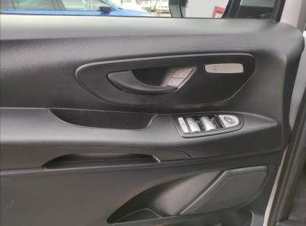 Mercedes-Benz - Vito