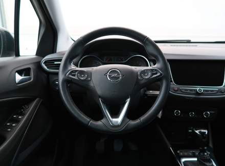 Opel - Crossland X