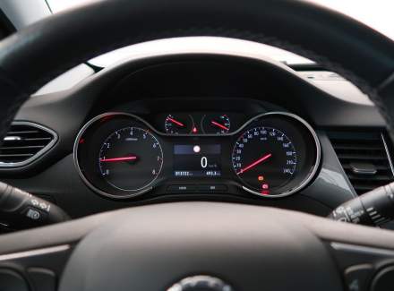 Opel - Crossland X