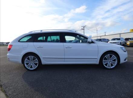 Škoda - Superb