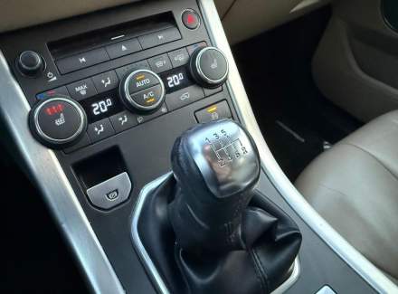 Land Rover - Range Rover Evoque