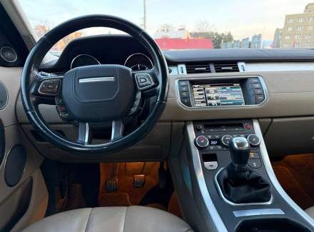 Land Rover - Range Rover Evoque