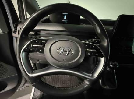 Hyundai - Staria