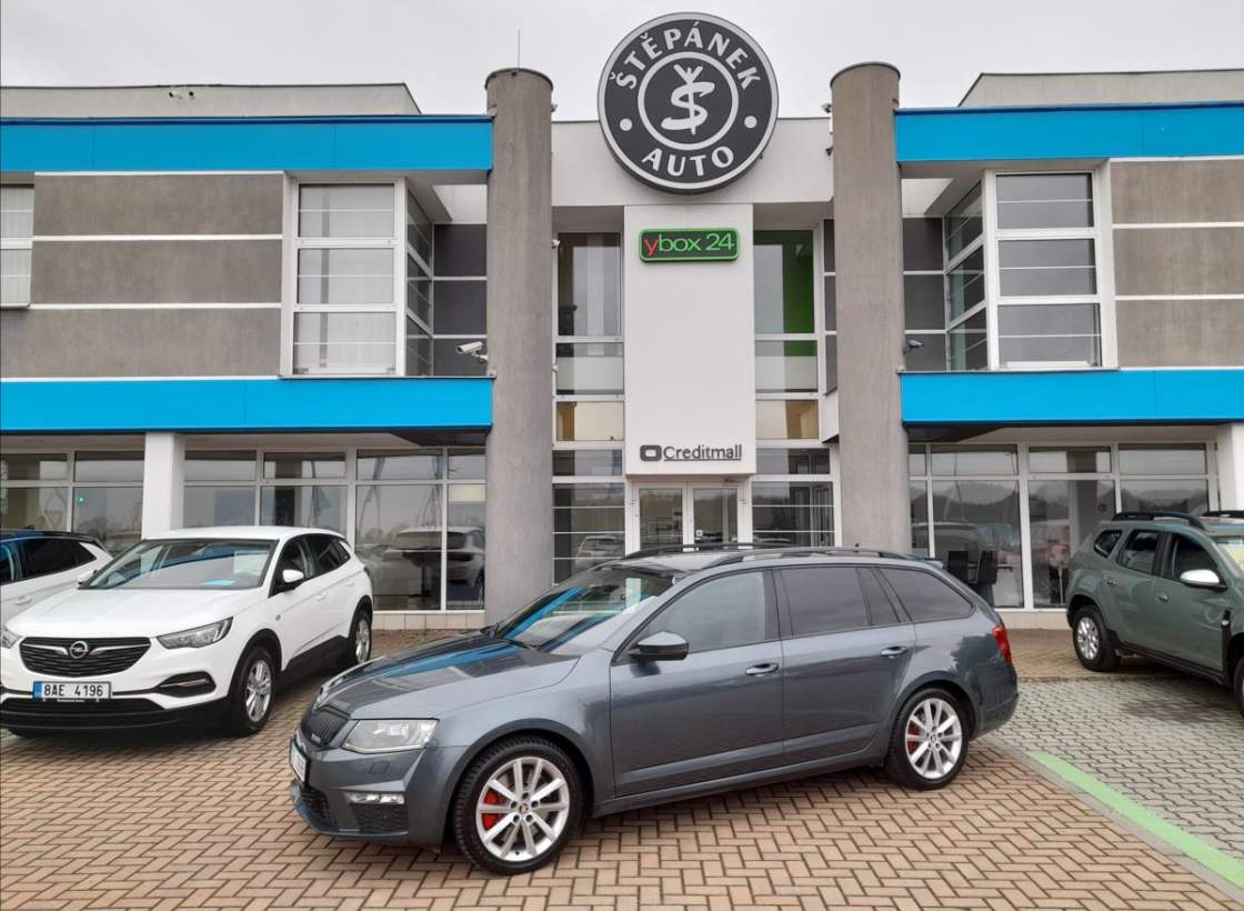 Škoda - Octavia