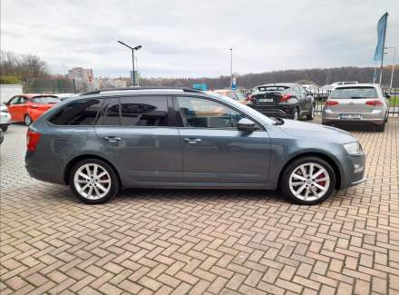 Škoda - Octavia