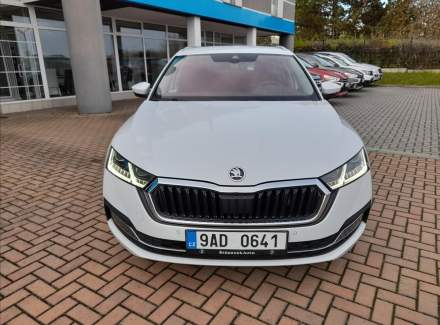 Škoda - Octavia