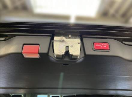 Mercedes-Benz - V-class