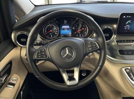 Mercedes-Benz - V-class